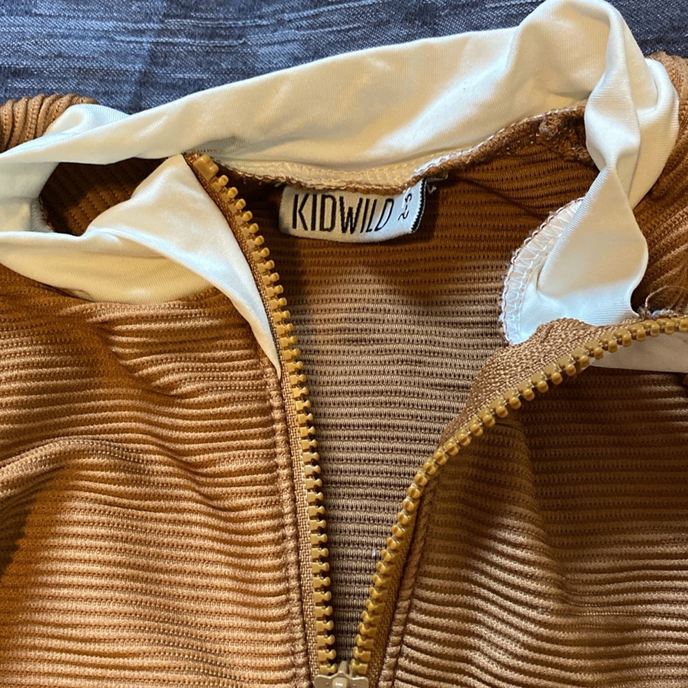 Bathing Suit Set - Picture 2 of 6